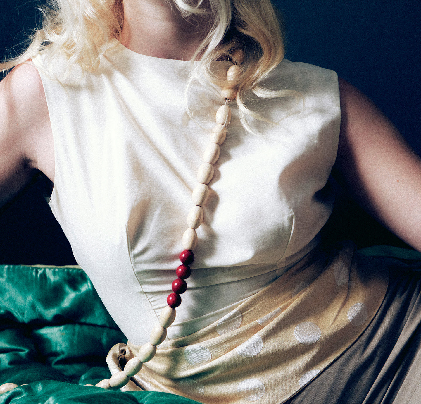 Accessory - long wooden necklace